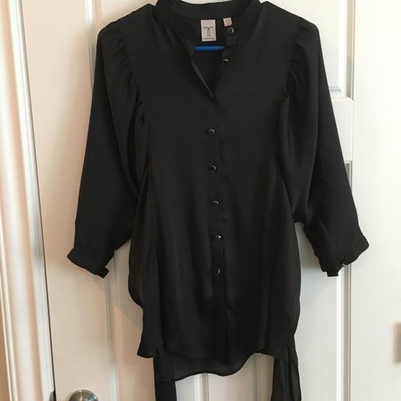 Tristan America | silky black blouse - Picture 4 of 4